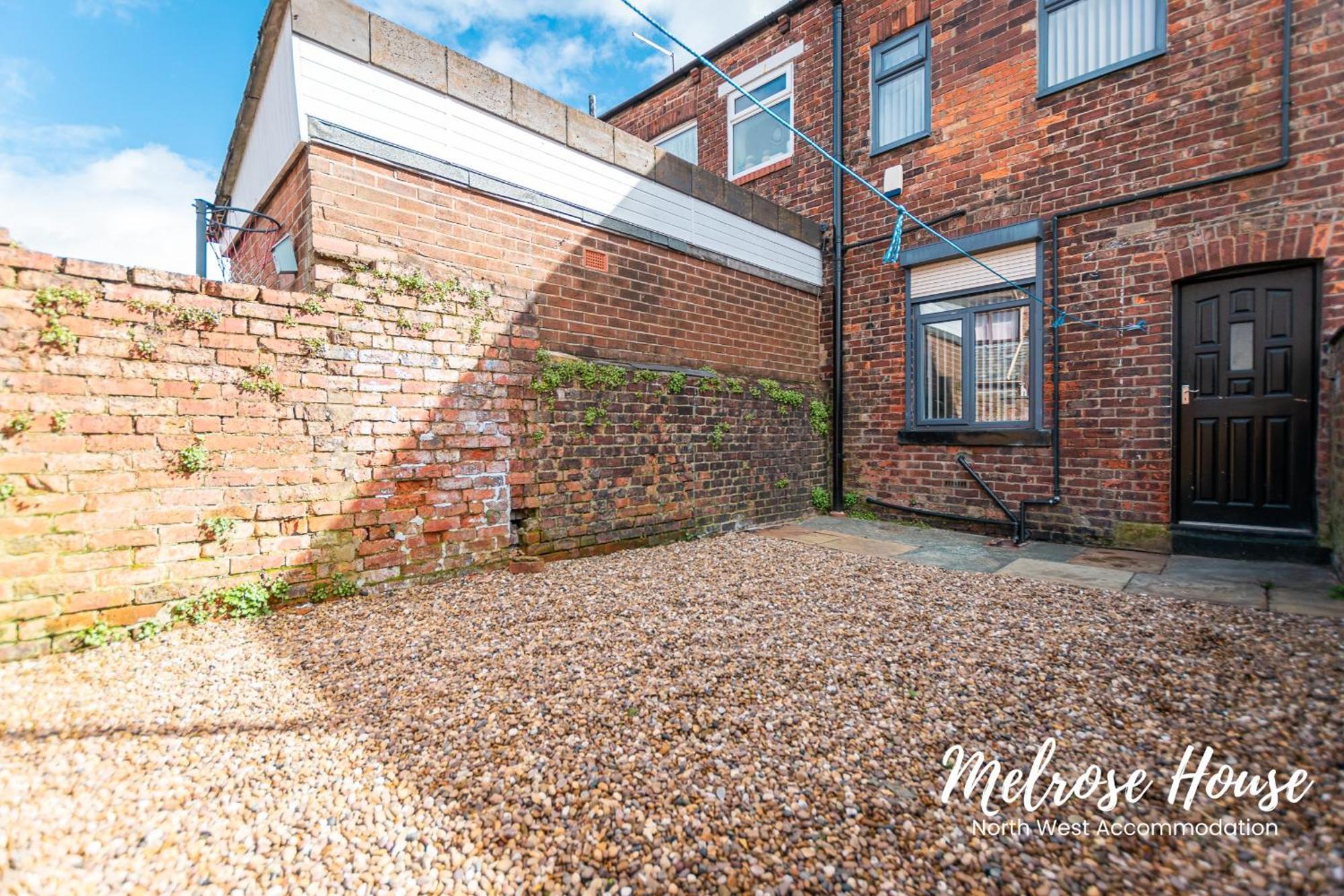Manchester Work Stays 2Br Home With Parking & Wifi Екстериор снимка